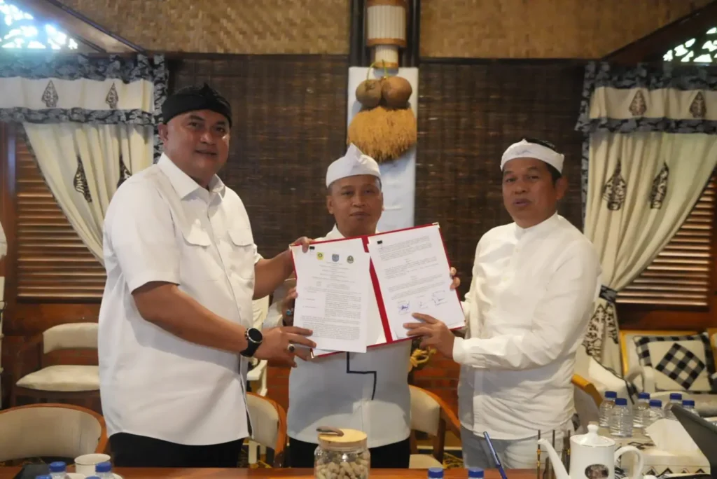 86srqRojb9H6AEXAo8mD7gcLM1chvfaMBYsIWpdQ