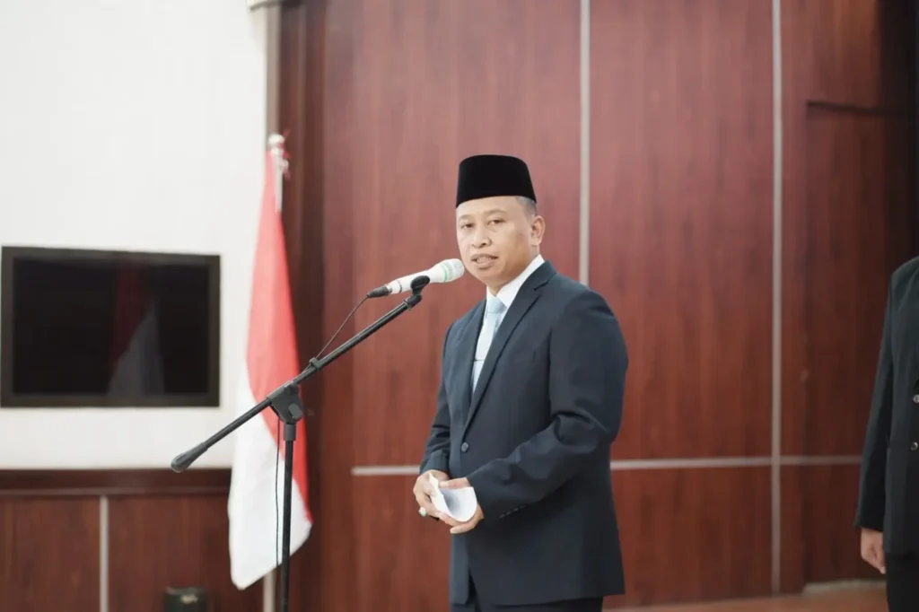 Wali-Kota-Depok-Supian-Suri-bicara-mengenai-posisi-Kepala-Dinas-yang-kosong-dan-memastikan-telah-menyurati-KASN-1536x1023